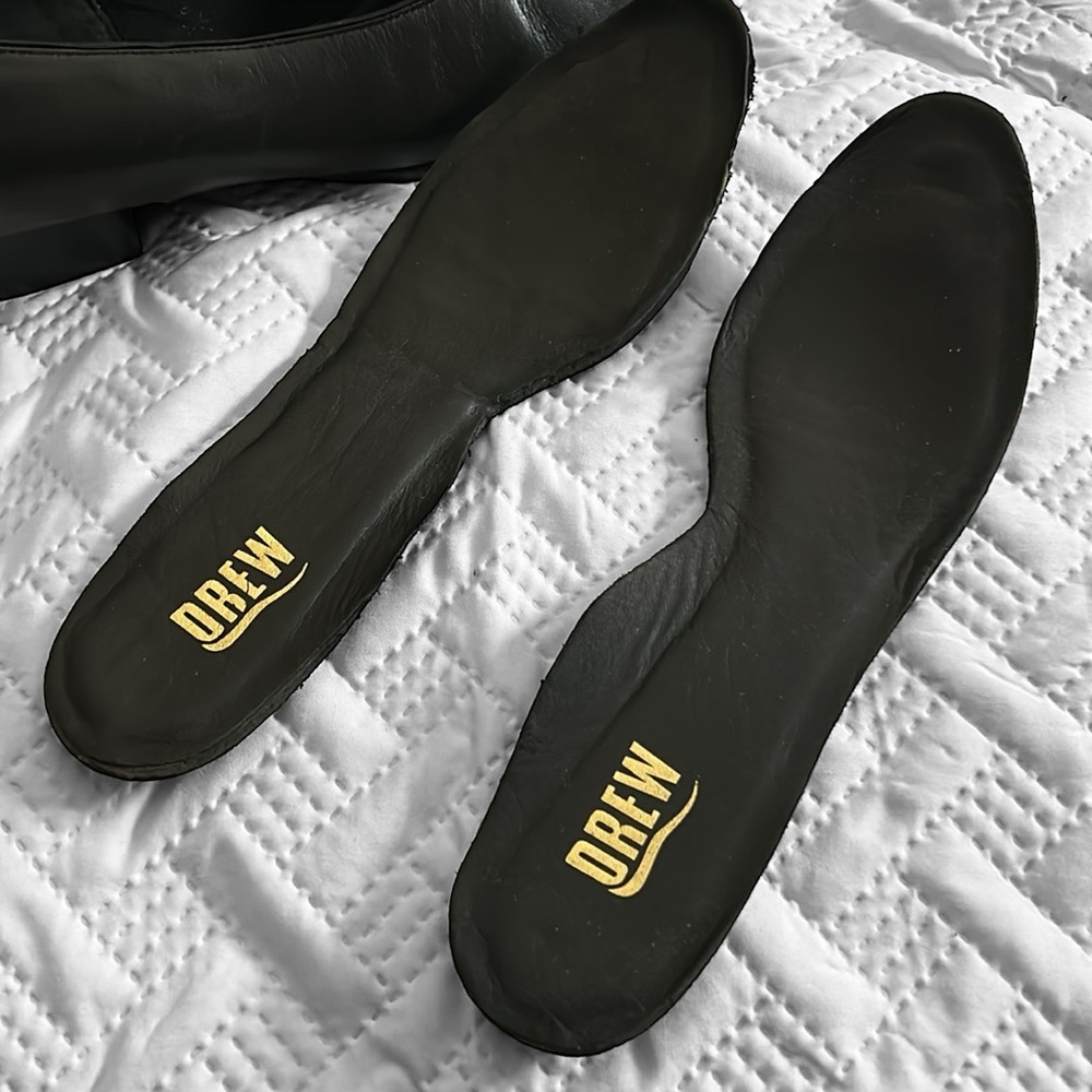 Drew Leather Pump w/ Foot-Saver Outsole - Picture 13 of 15